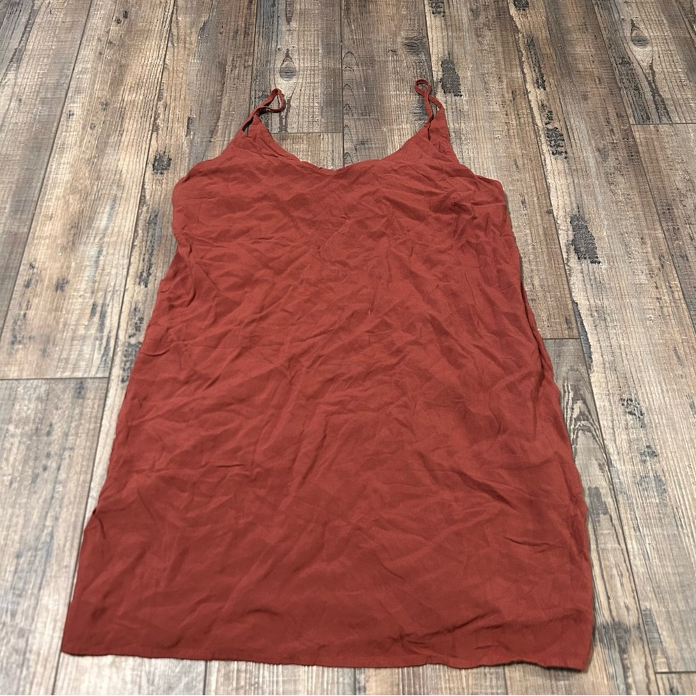 Forever 21‎ Size Medium Dark Orange Spaghetti Strap Tank Top Cami